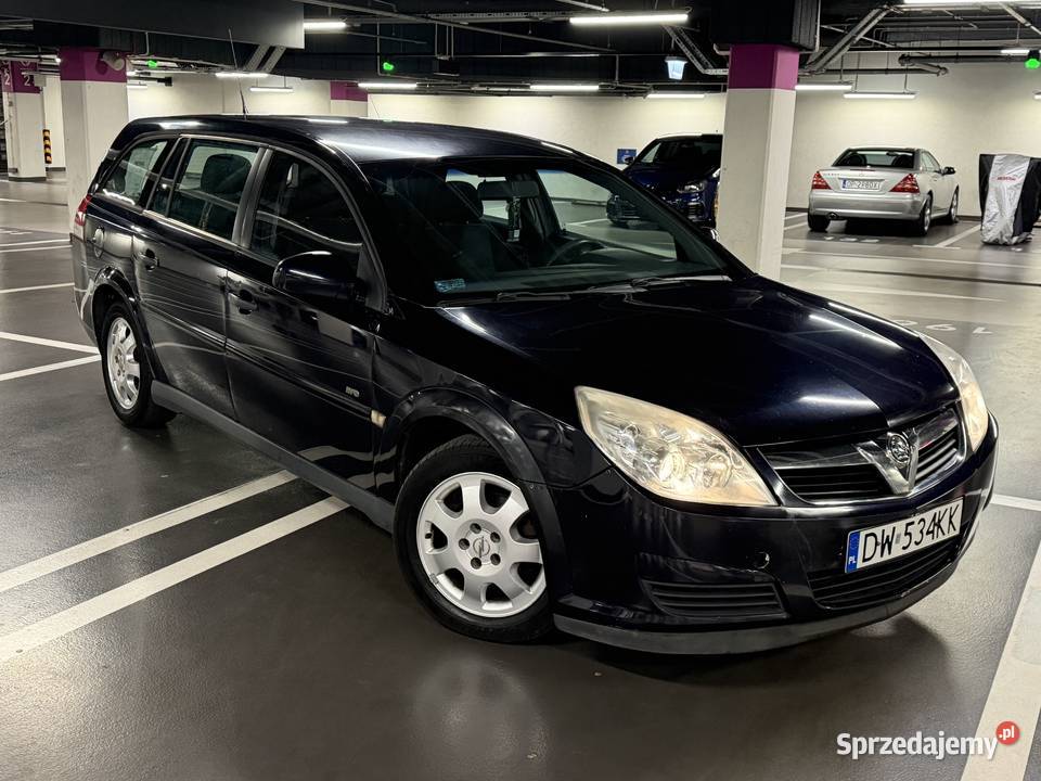 Opel Vectra C 19 CDTI 150 Life 2005 kombi 6 Opole
