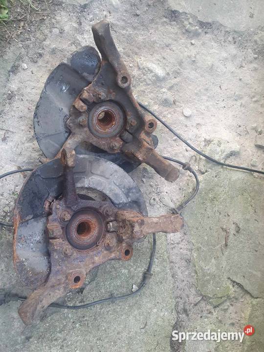 Zwrotnica przednia prawa lewa Volvo 850 Kraków
