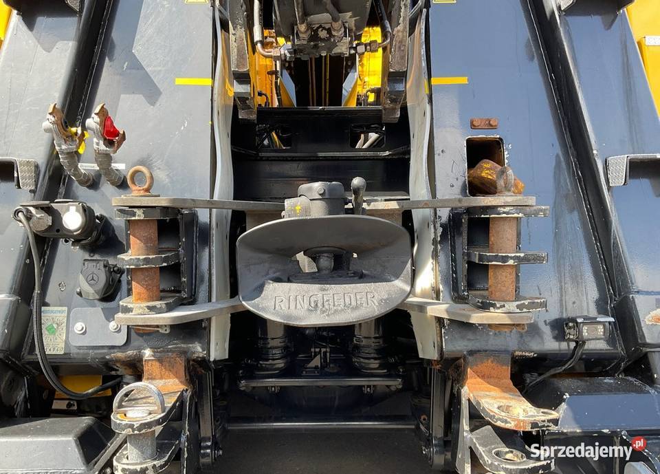 Holownik Mercedes Actros Falcom pomóc drogowa do Autolawety Biała Podlaska