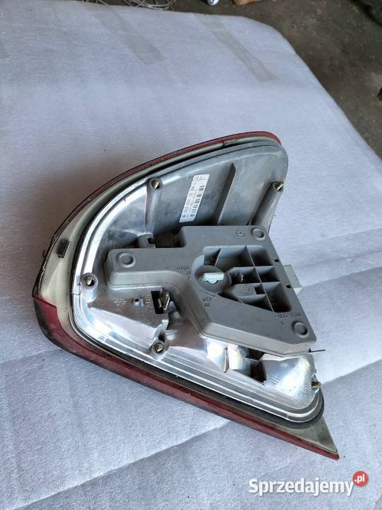 MERCEDES W202 W 202 LAMPA TYŁ TYLNA LEWA lubelskie