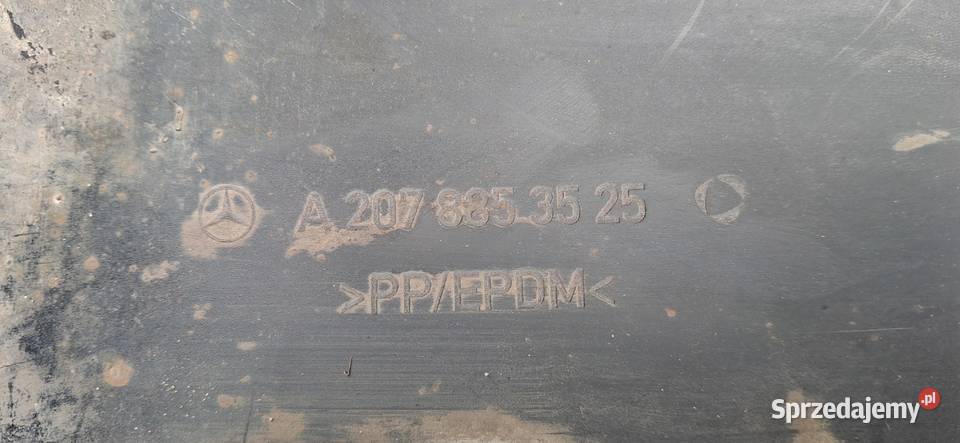 MERCEDES EKLASA COUPE W207 AMG ZDERZAK TYŁ TYLNY Bieleń