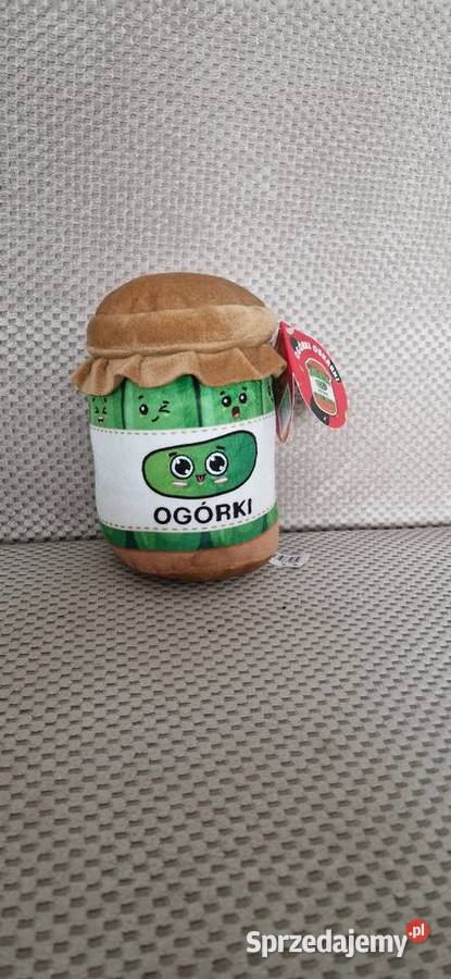 Ogórki Oskarki gang biedroniaków maskotka Kraków