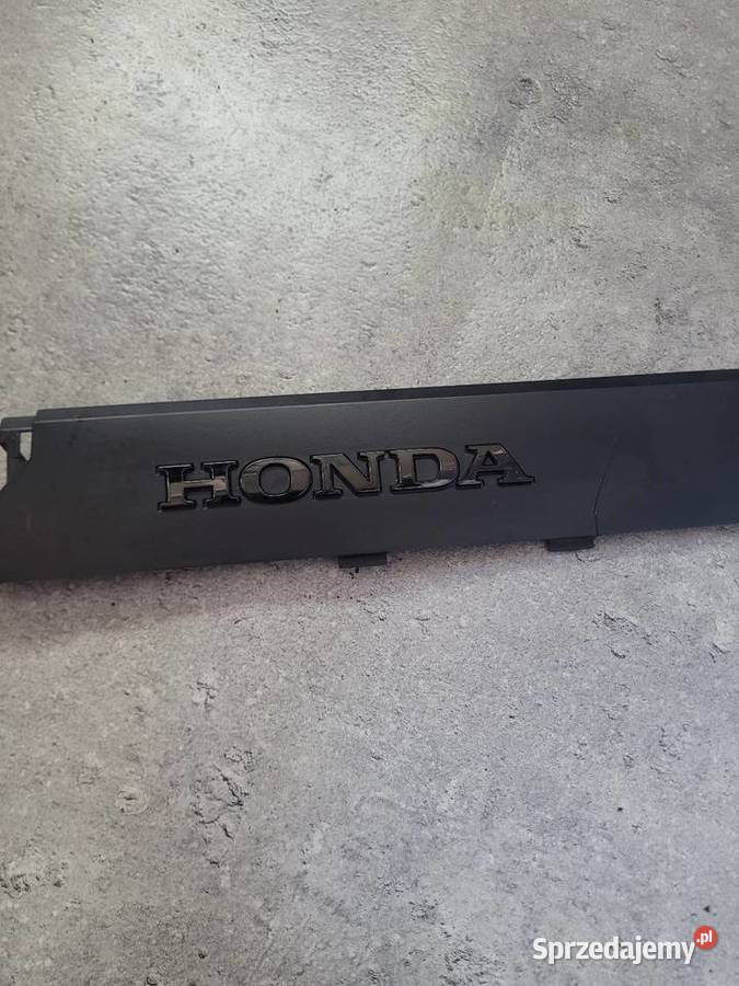 HONDA GOLD WING GL1800 SC79B OEM 1823 EMBLEMAT sprzedam