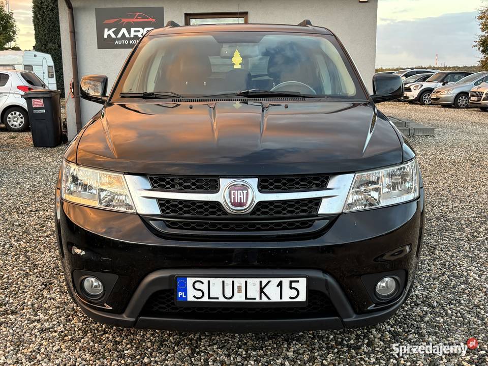 Fiat Freemont Rok produkcji 2012 Samochody osobowe Paniówki