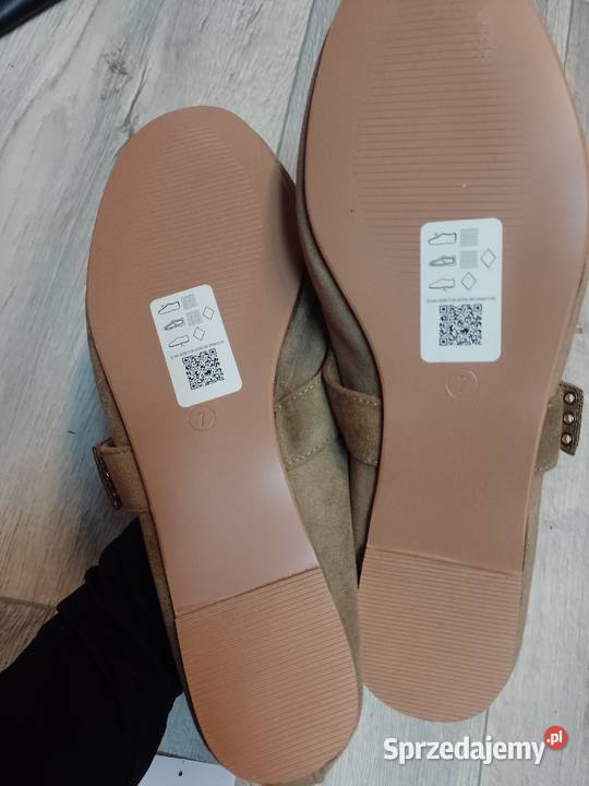 40 ASOS Design Beżowe bogato zdobione baleriny z Obuwie Kraków