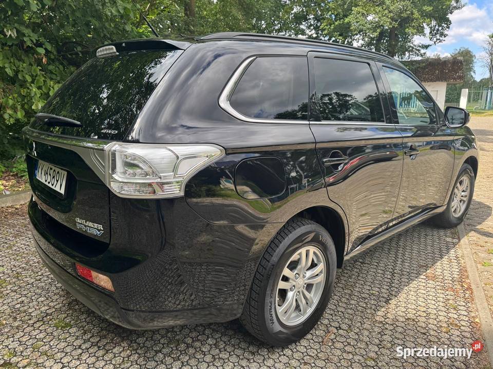 Mitsubishi Outlander 3 hybryda PHEV plug in nieuszkodzony Samochody osobowe Kraków sprzedam