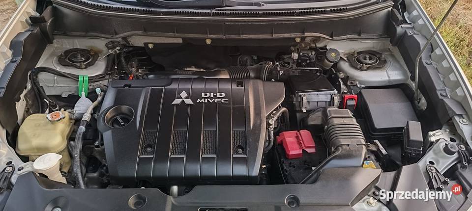 Sprzedam Mitsubishi ASX nieuszkodzony sprzedam