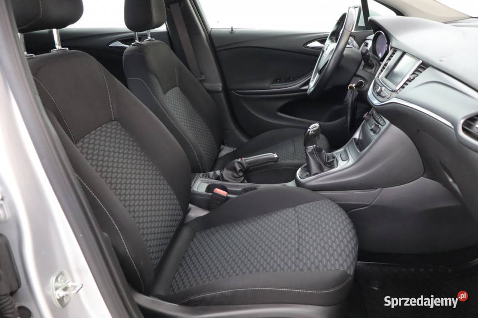 Opel Astra 16 CDTI Zabrze