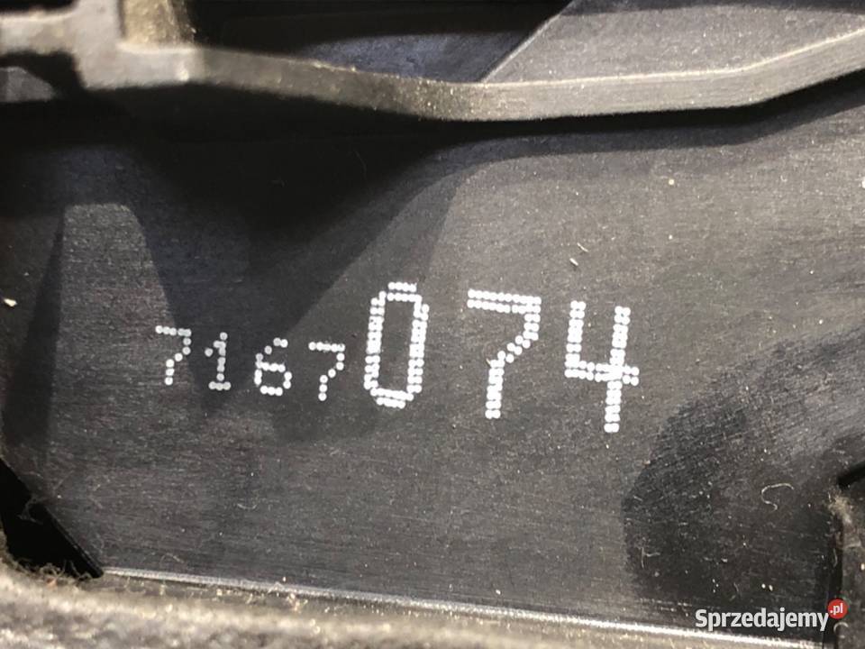 ZAMEK DRZWI PRAWY PRZÓD BMW E83 Kombi 7167074 osobowe