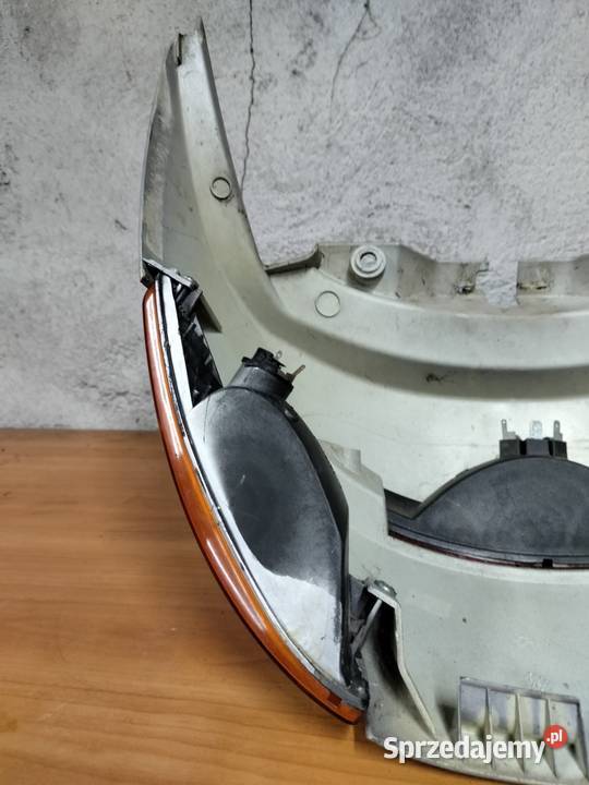 Peugeot ELYSEO 50 lampa kierunkowskazu obudowa łódzkie Łubno sprzedam