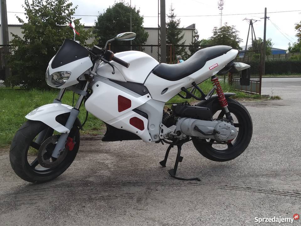 Gilera DNA 80 Gilera Motocykle, skutery, quady Lipsko
