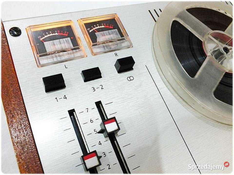 Magnetofon szpulowy TESLA B100 STEREO W pełni Żary