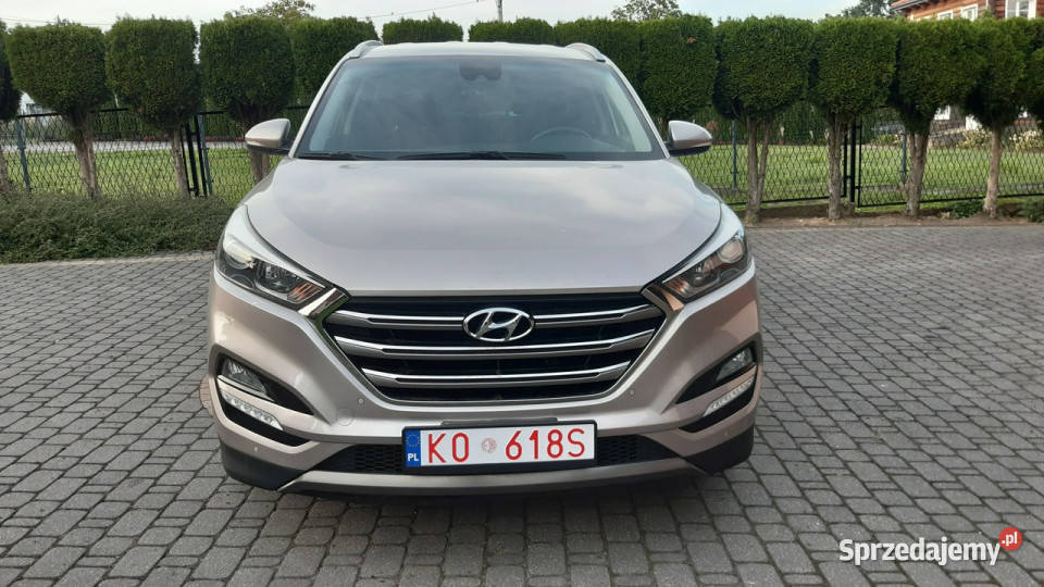 Hyundai Tucson Hyundai Tucson 17 CRDi Xpossible SUV Bachowice sprzedam