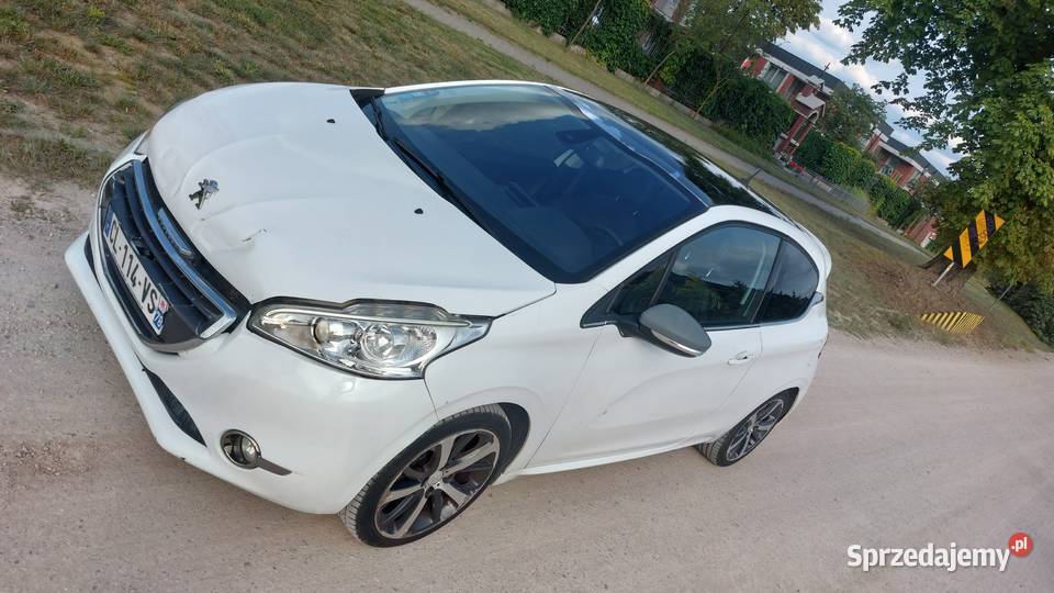 Peugeot 208 GT 16 Benz 6 biegów full 208
