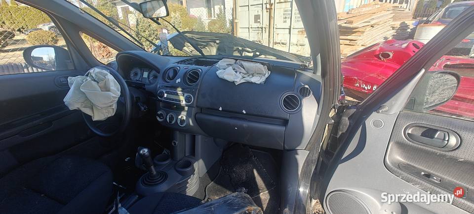 Uszkodzone Mitsubishi Colt 2012 benzyna Łochów sprzedam