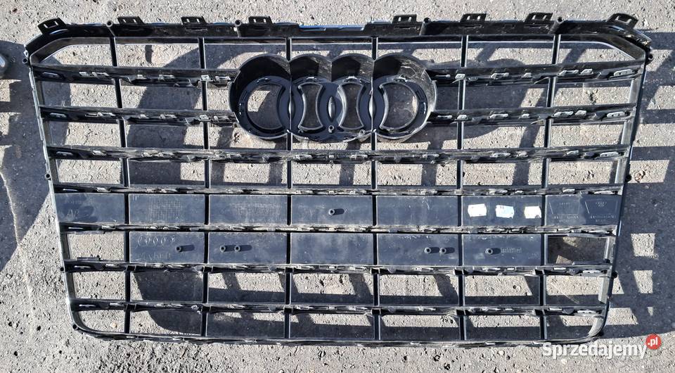 AUDI A8 D4 GRILL ATRAPA 4H0853651