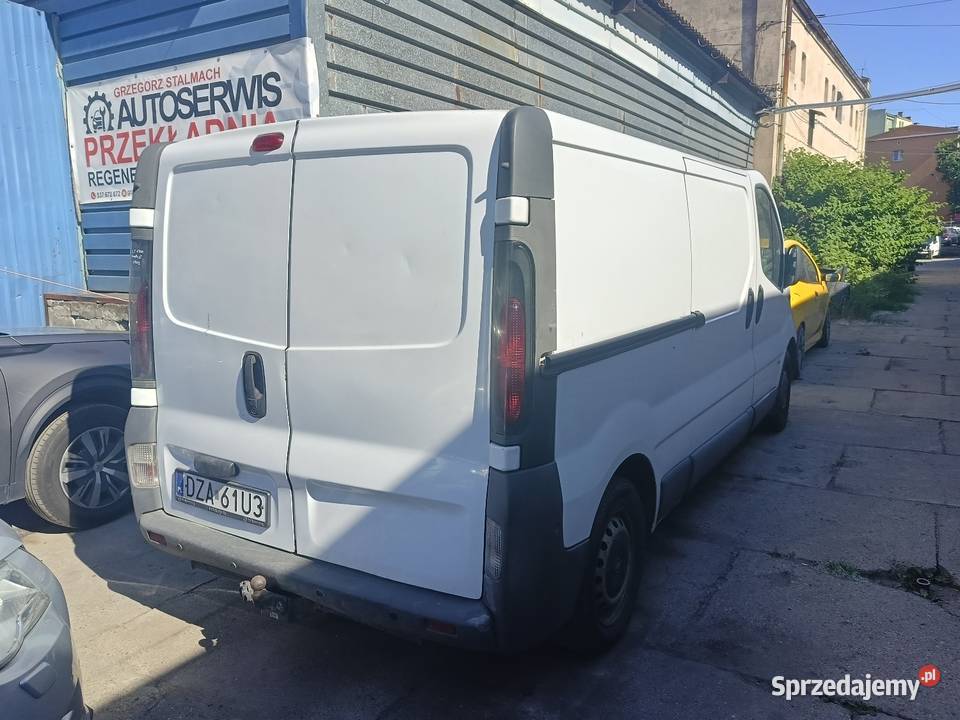 Opel Vivaro long uszkodzony Wrocław