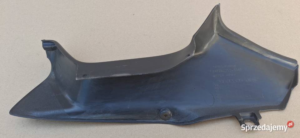 HONDA CBR 900RR OWIEWKA OSŁONA PRAWA WYPEŁNIENIE Bieleń