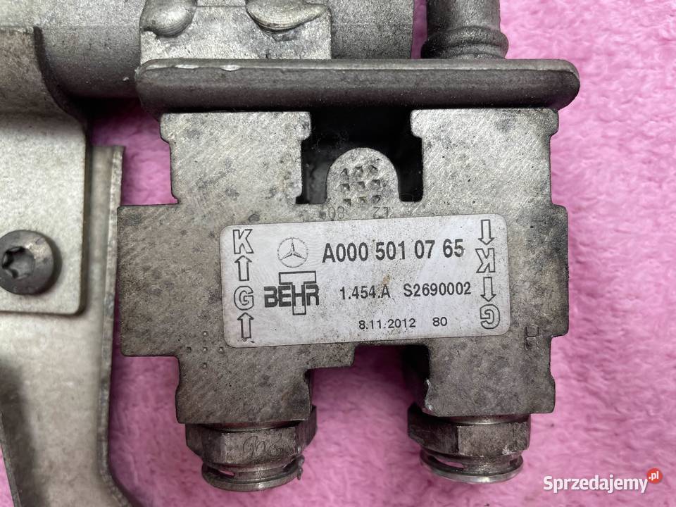 CHŁODNICA OLEJU MERCEDESBENZ A0005010765 Leszno