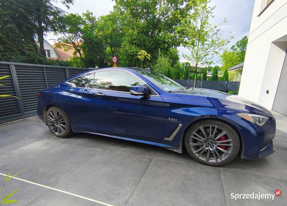 Infiniti q60s Red Sport RWD