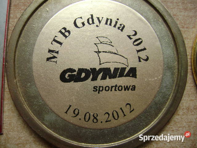 Starocie z PRL Stary rower Zestaw 9 gadżetów Gdynia