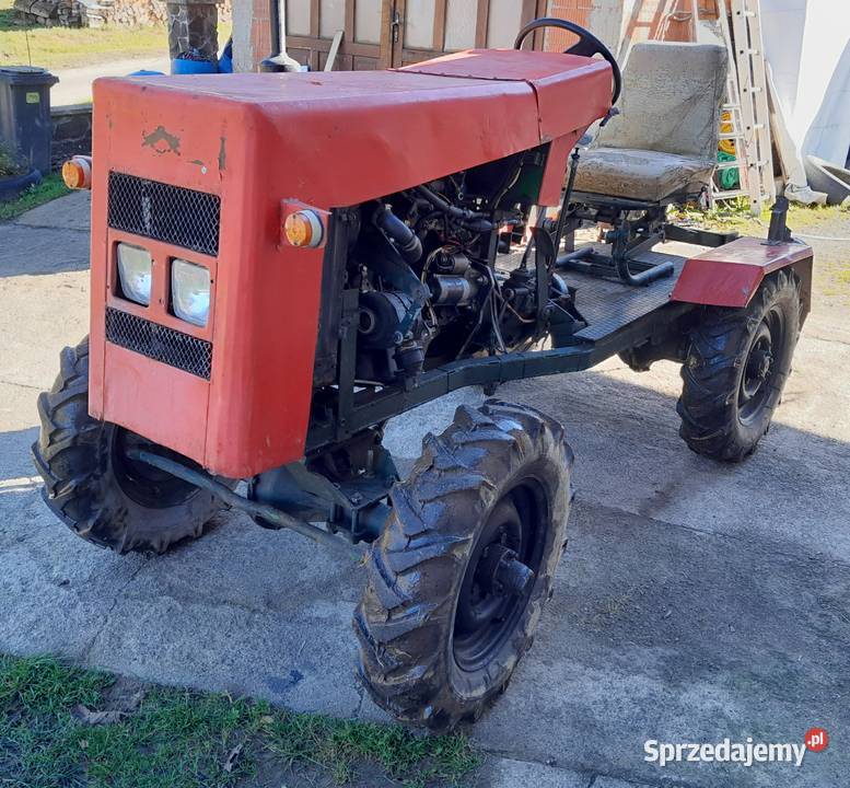 Ciągnik 4x4 traktorek Zwardoń sprzedam