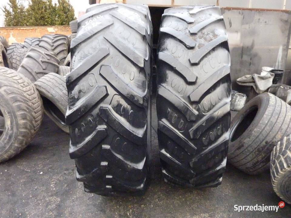 2x Opona używana rolnicza 52085R42 208R42 BKT sprzedam