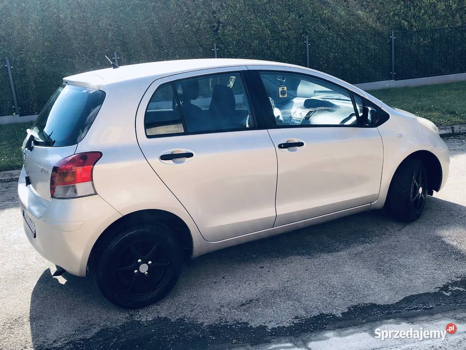 Toyota Yaris FL 10VVTi 69 Klimatyzacja 5drzwi Przeworsk