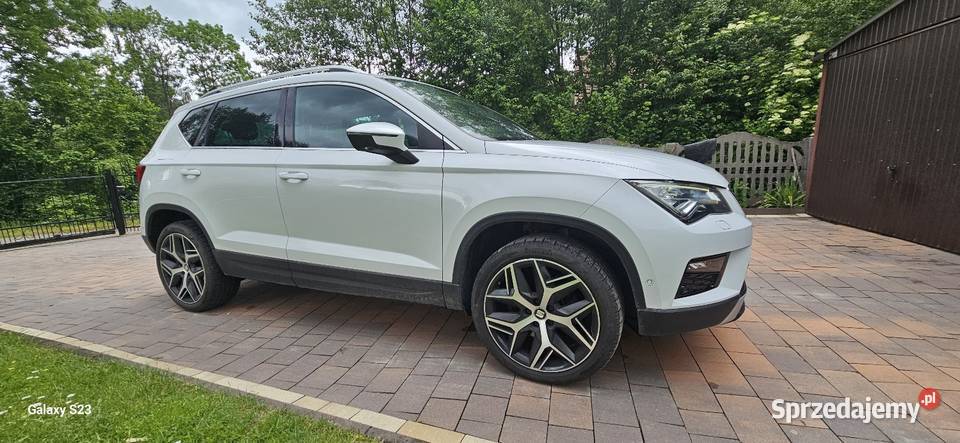 Seat Ateca 14 Eco benzyna Xcellence 2017r podgrzewane fotele Przytkowice
