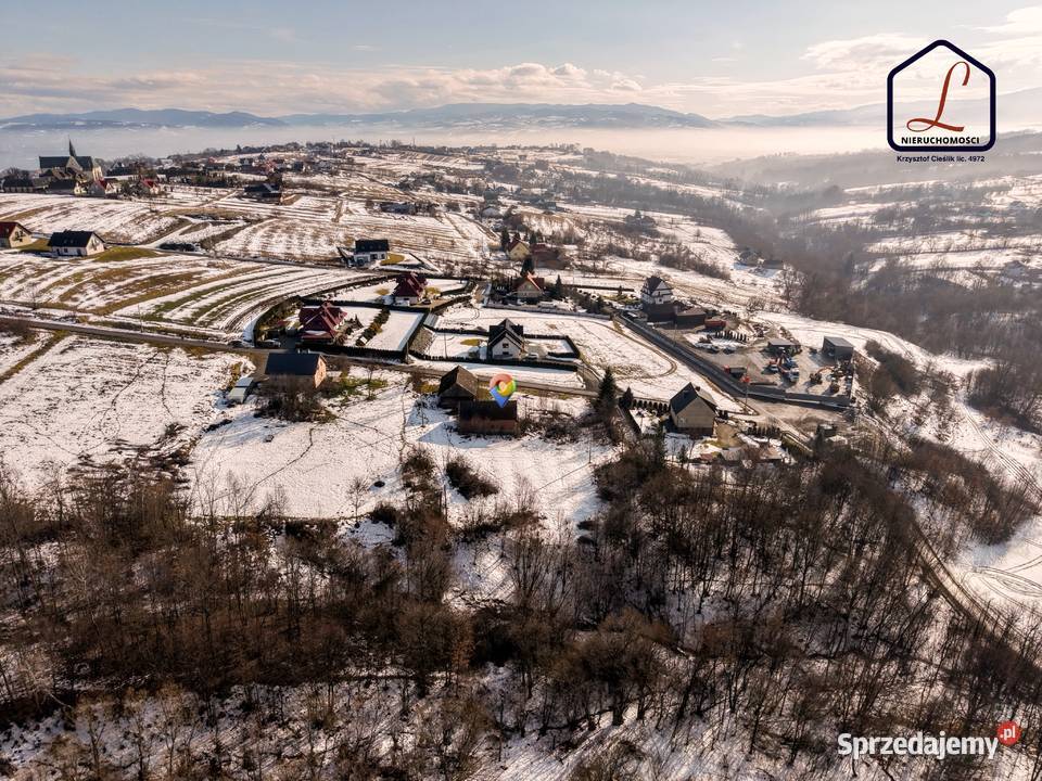 Działka budowlana 61 ar Trzetrzewina gm Chełmiec