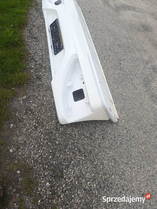 Zderzak przyczepy kempingowej Fendt Saphir 420 świętokrzyskie Odrowążek sprzedam