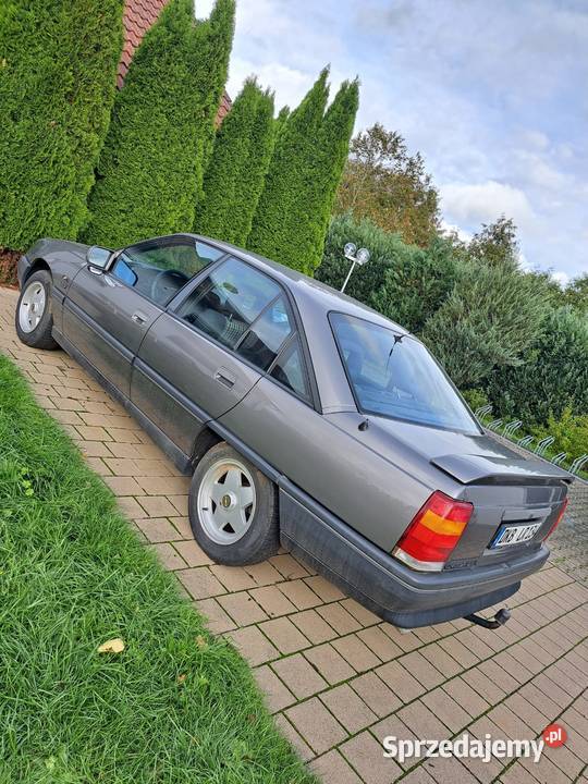 Opel Omega A 20 benzyna super stan Motoryzacja Leszno