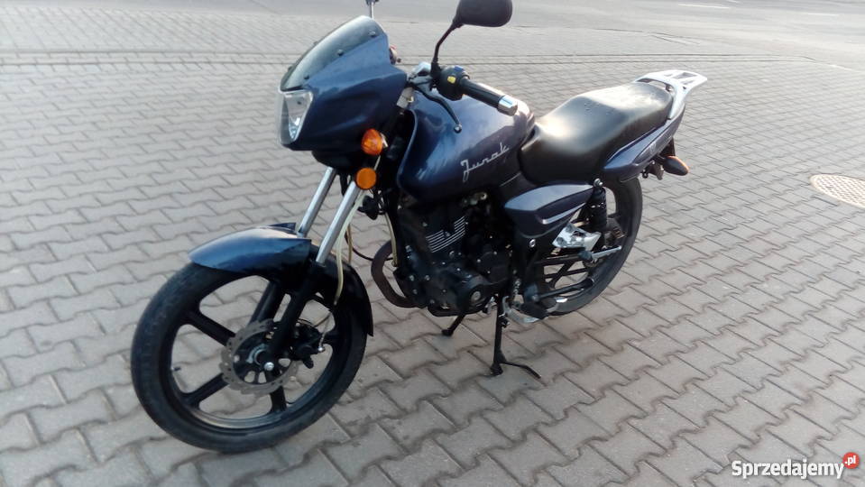 JUNAK 122 Motoryzacja
