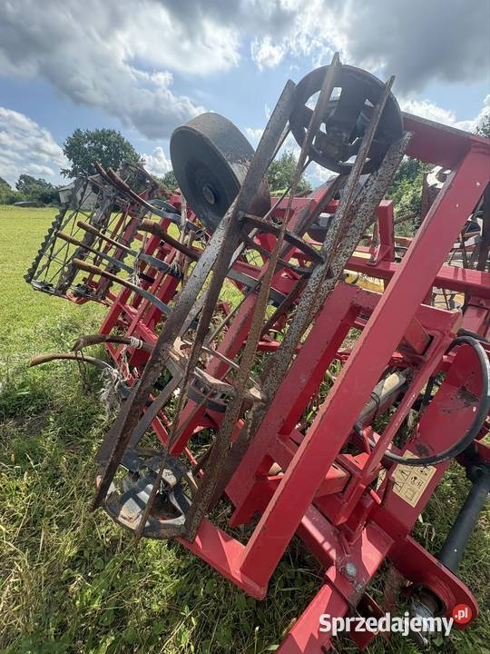 Agregat uprawowy 35 hydraulicznie składany Dobre