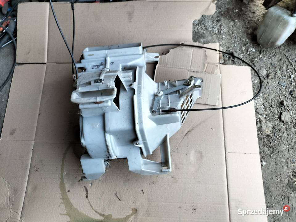 Suzuki Maruti 800 OBUDOWA NAGRZEWNICY osobowe Kamień-Kolonia
