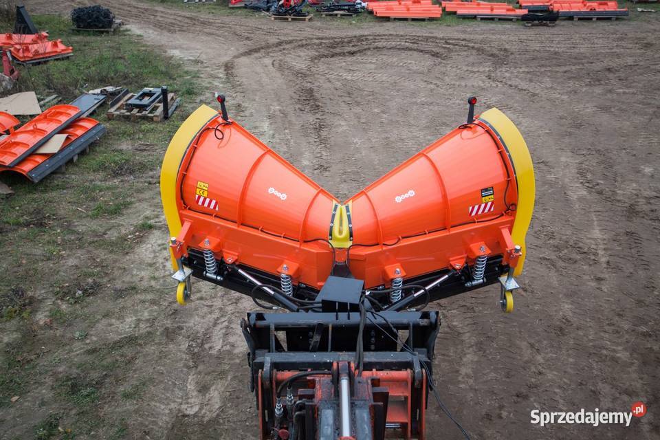 Pług śnieżny ATMP 30 m strzałkowy sterowanie Osprzęt roboczy