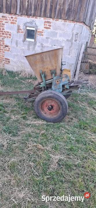 Rozsiewacz Siewnik do nawozu kos Sieroczyn sprzedam