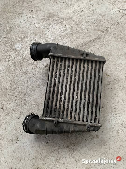 Chłodnica powietrza passat b5 fl 130
