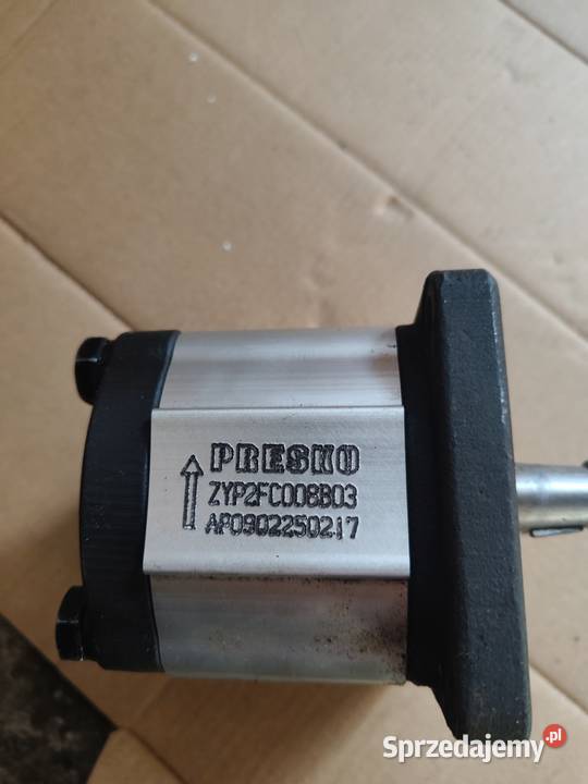 Sprzedam pompę hydrauliczną 12l na min Prawe Ciemień