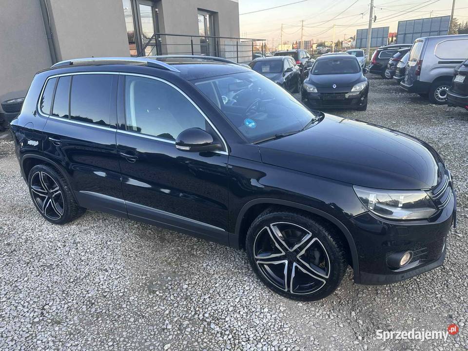 Volkswagen Tiguan 4 Motion DSG Zadbany czujnik deszczu Ładna