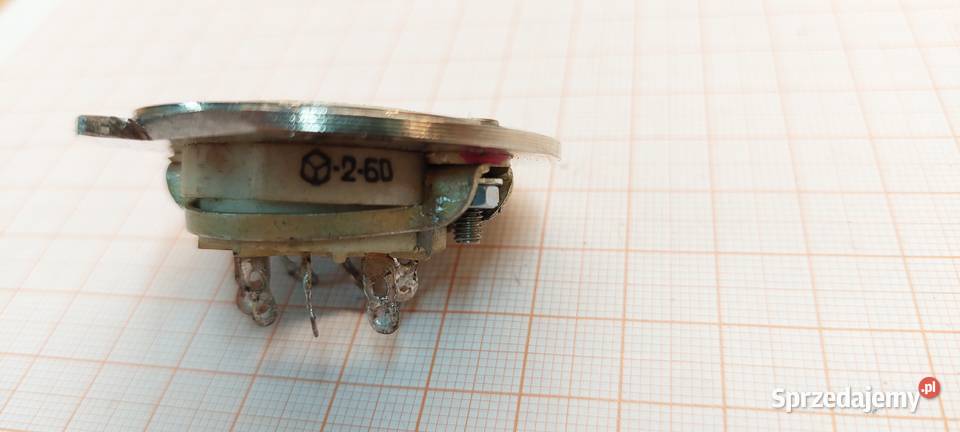 Podstawka do lampy 8 pinowa 260 1 A725 Czechowice-Dziedzice sprzedam