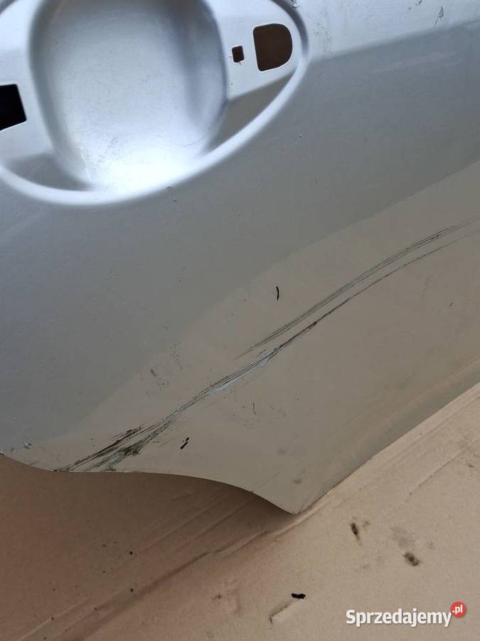 TOYOTA AURIS I DRZWI PRAWY TYŁ PRAWE TYLNE Bieleń