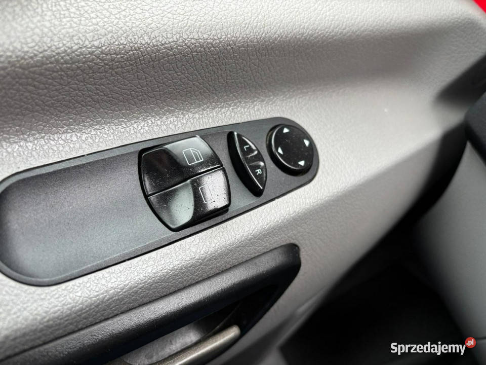 Volkswagen Crafter 20 1402013L2H26 Rok produkcji 2013 Złotniki Kujawskie sprzedam