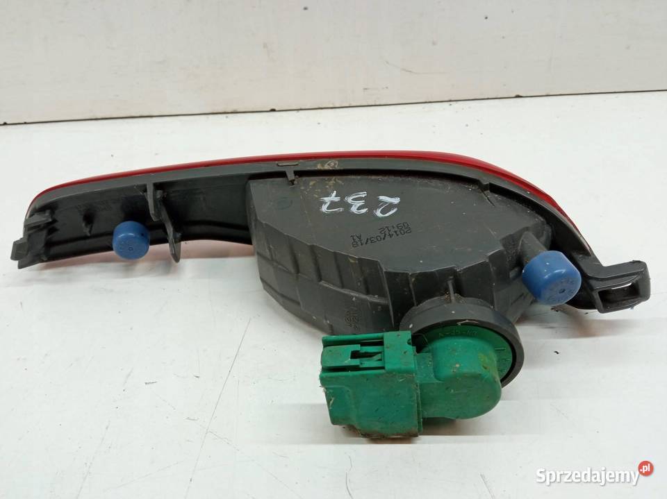 LAMPA TYŁ PRZECIWMGIELNA LEWA 68102877A Jeep