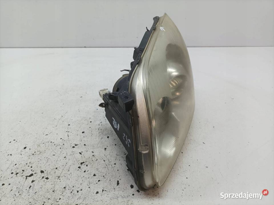 LAMPA PRZÓD LEWA XENON T25 EU Toyota Avensis II osobowe
