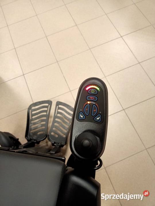 Sprzedam inwalidzkich elektrycznych wózek kolorowy