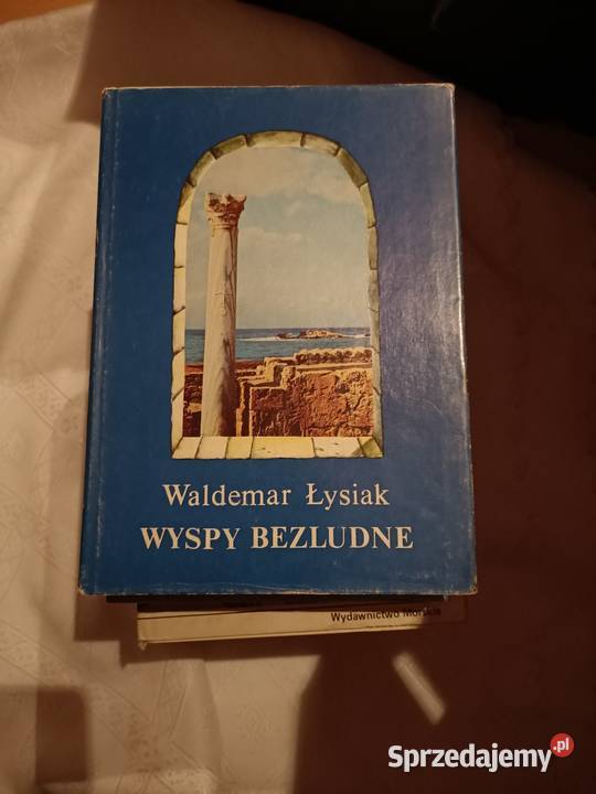 Waldemar Łysiak WYSPY BEZLUDNE