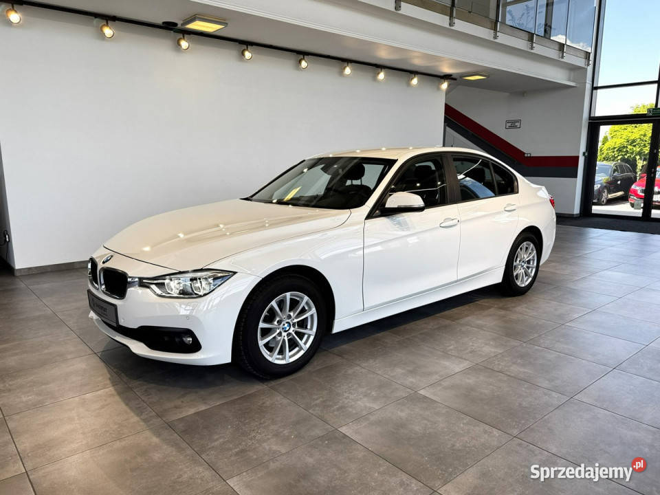 BMW 318 i 15 136 automat 2018 r salon NAVI 92 136KM