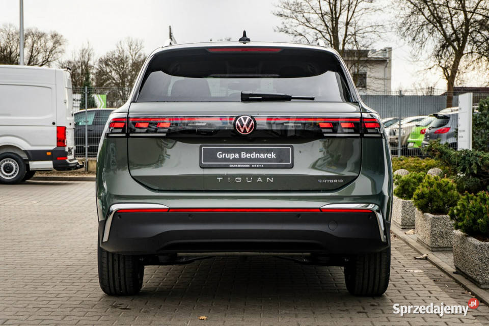 Volkswagen Tiguan Elegance 15 eHybrid 150 DSG światła przeciwmgielne Łódź
