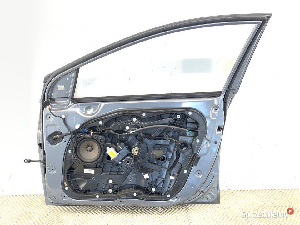 DRZWI PRAWY PRZÓD HYUNDAI i40 Kombi TITANIUM Drzwi